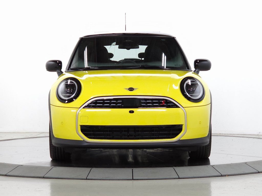Used 2025 MINI Cooper S FWD image 2