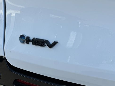 Certified 2026 Toyota Sienna XSE FWD image 28