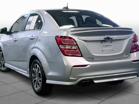 Used 2020 Chevrolet Sonic LT w/ Convenience Package image 11