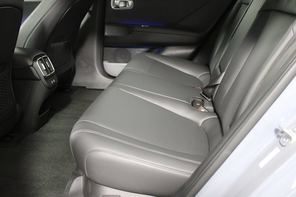 Used 2024 Hyundai Ioniq 6 SEL RWD image 24