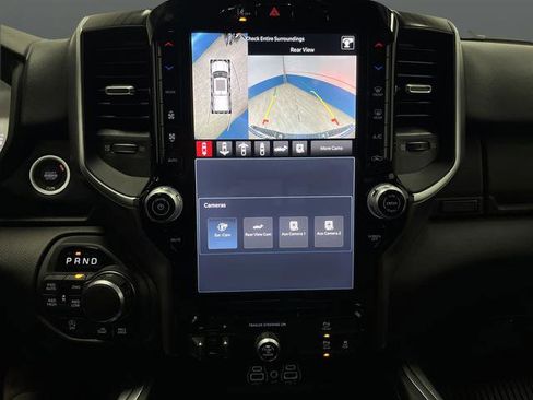 New 2026 RAM 1500 4x4 Crew Cab image 10