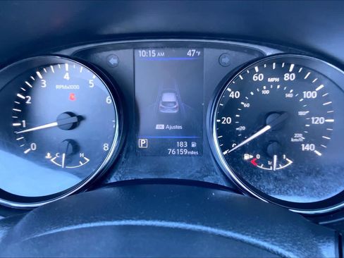 Used 2019 Nissan Rogue Sport SV image 25