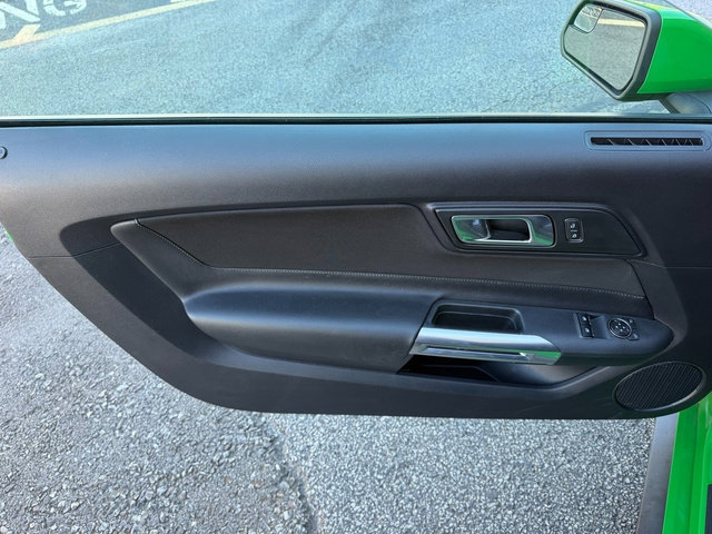Used 2019 Ford Mustang GT RWD image 20