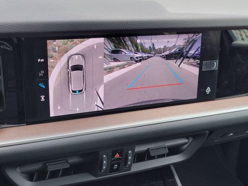 New 2026 Porsche Cayenne S AWD/4WD image 17