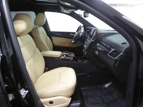 Used 2017 Mercedes-Benz GLS 450 4MATIC w/ Premium Package image 25