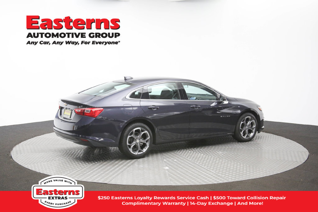 Used 2023 Chevrolet Malibu LT FWD image 38