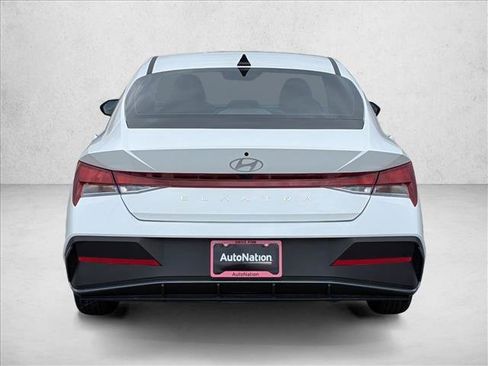 Certified 2026 Hyundai Elantra SE w/ Cargo Package FWD image 6