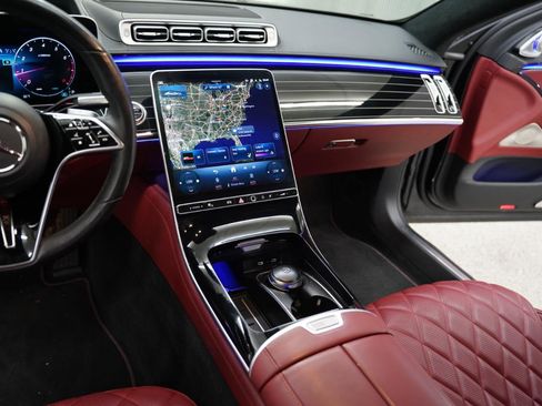 Used 2022 Mercedes-Benz S 580 4MATIC Sedan image 18