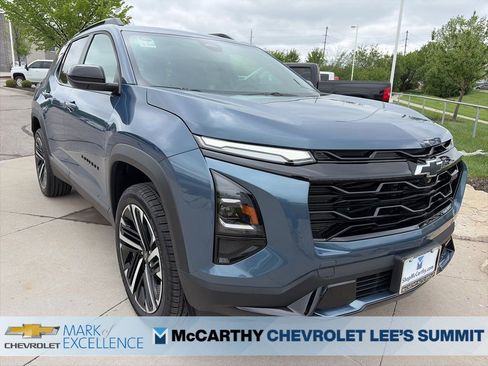 New 2026 Chevrolet Equinox RS AWD/4WD image 2