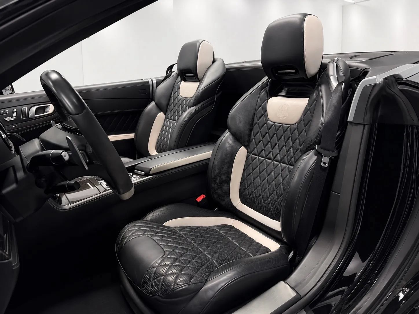 Used 2016 Mercedes-Benz SL 63 AMG image 13