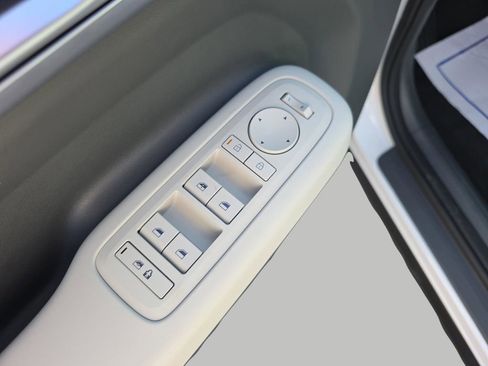 New 2026 Hyundai Santa Fe SE FWD image 18
