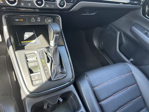 Used 2024 Honda CR-V Sport Touring image 19