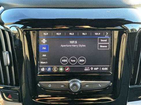 Certified 2022 Chevrolet Traverse LT w/ LPO, Floor Liner Package image 26