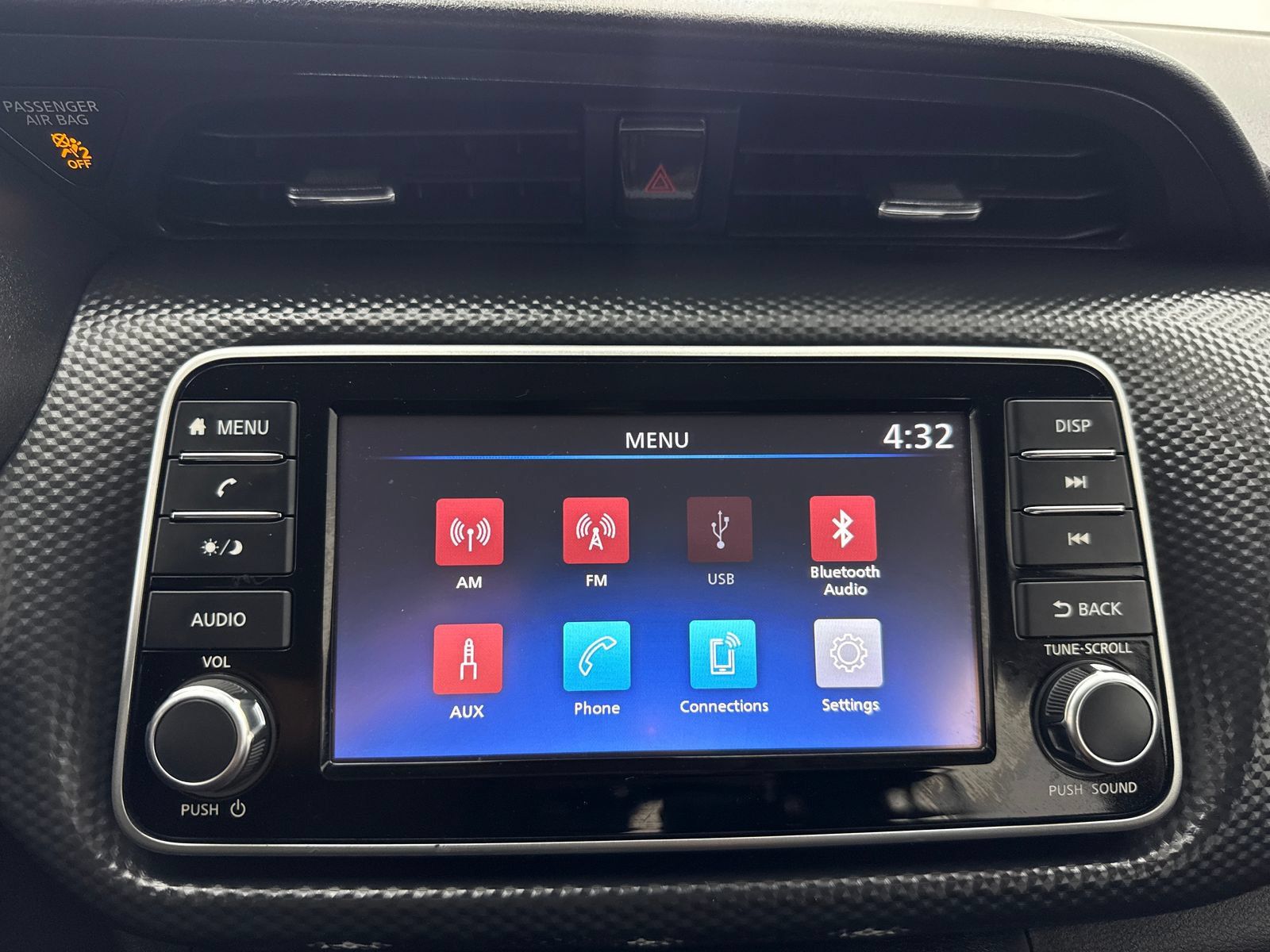Used 2022 Nissan Kicks S FWD image 25