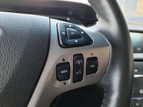 Used 2014 Ford Taurus SEL w/ Equipment Group 201A FWD image 22
