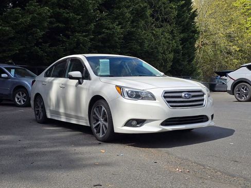 Used 2015 Subaru Legacy 2.5i Limited image 1