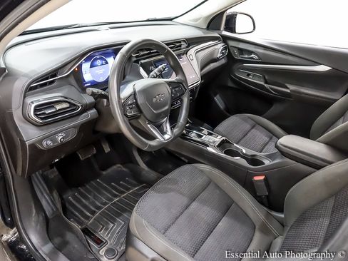 Used 2023 Chevrolet Bolt EUV LT w/ Driver Confidence Package image 14