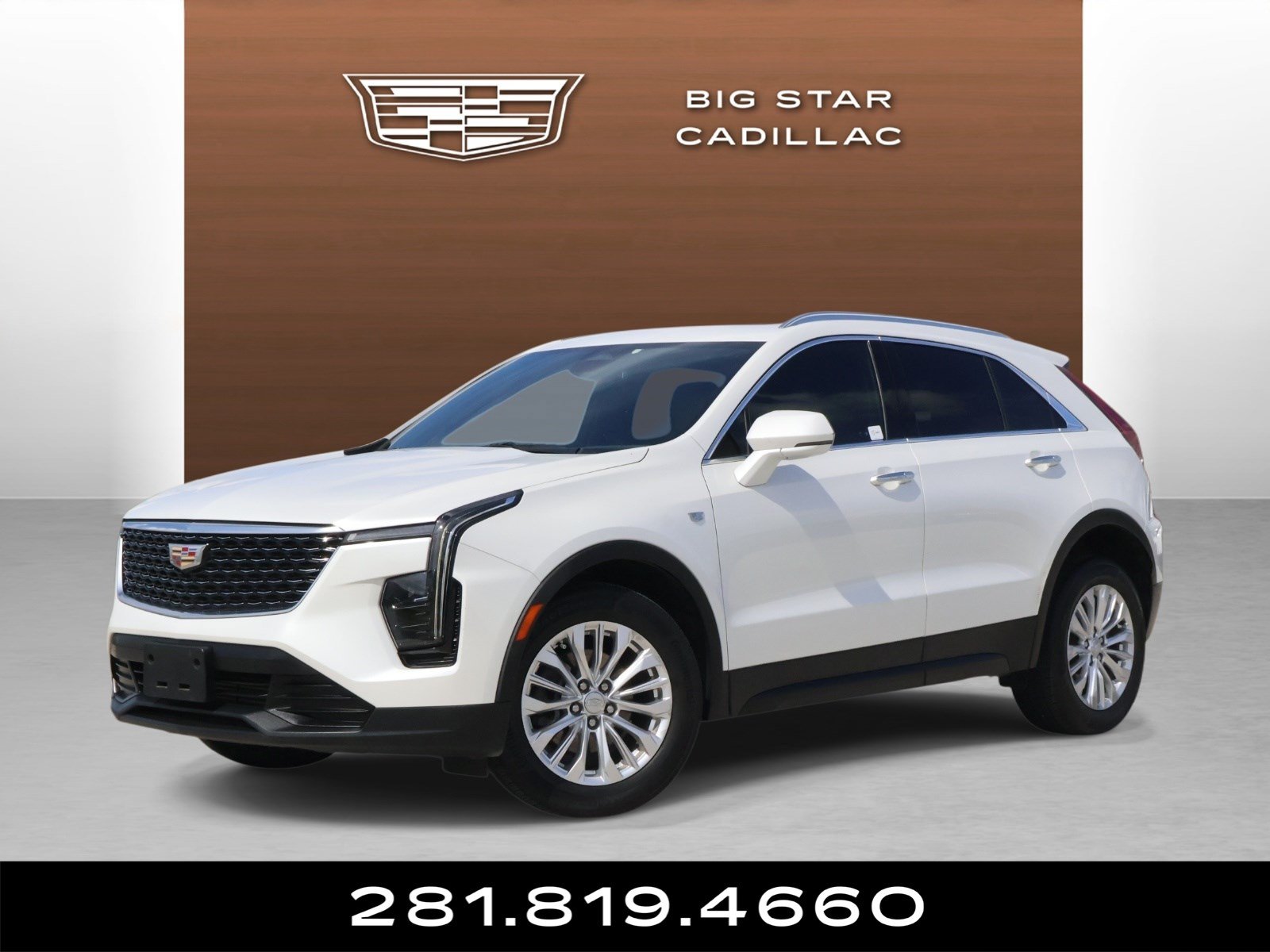 Certified 2024 Cadillac XT4 Luxury w/ Cold Weather Package FWD image 1