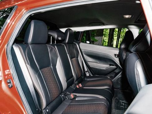 Used 2024 Subaru Crosstrek 2.5i Limited w/ Crosstrek Mirror Package AWD/4WD image 19