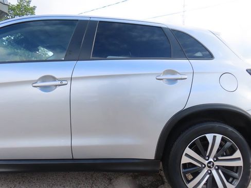 Used 2025 Mitsubishi Outlander Sport AWD image 30