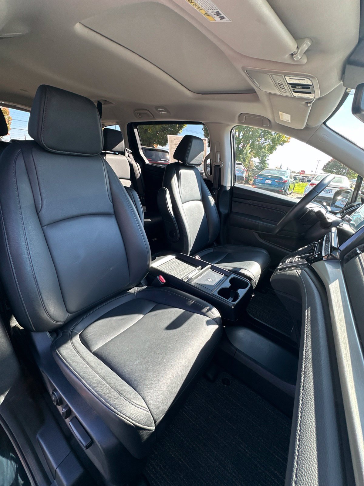 Used 2025 Honda Odyssey EX-L image 13