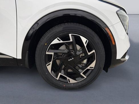 Used 2023 Kia Sportage SX image 9