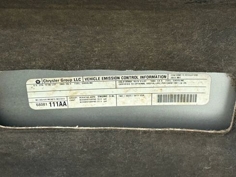 Used 2011 Jeep Wrangler Unlimited Sahara image 38