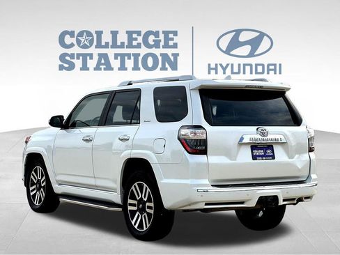 Used 2017 Toyota 4Runner Limited RWD image 8
