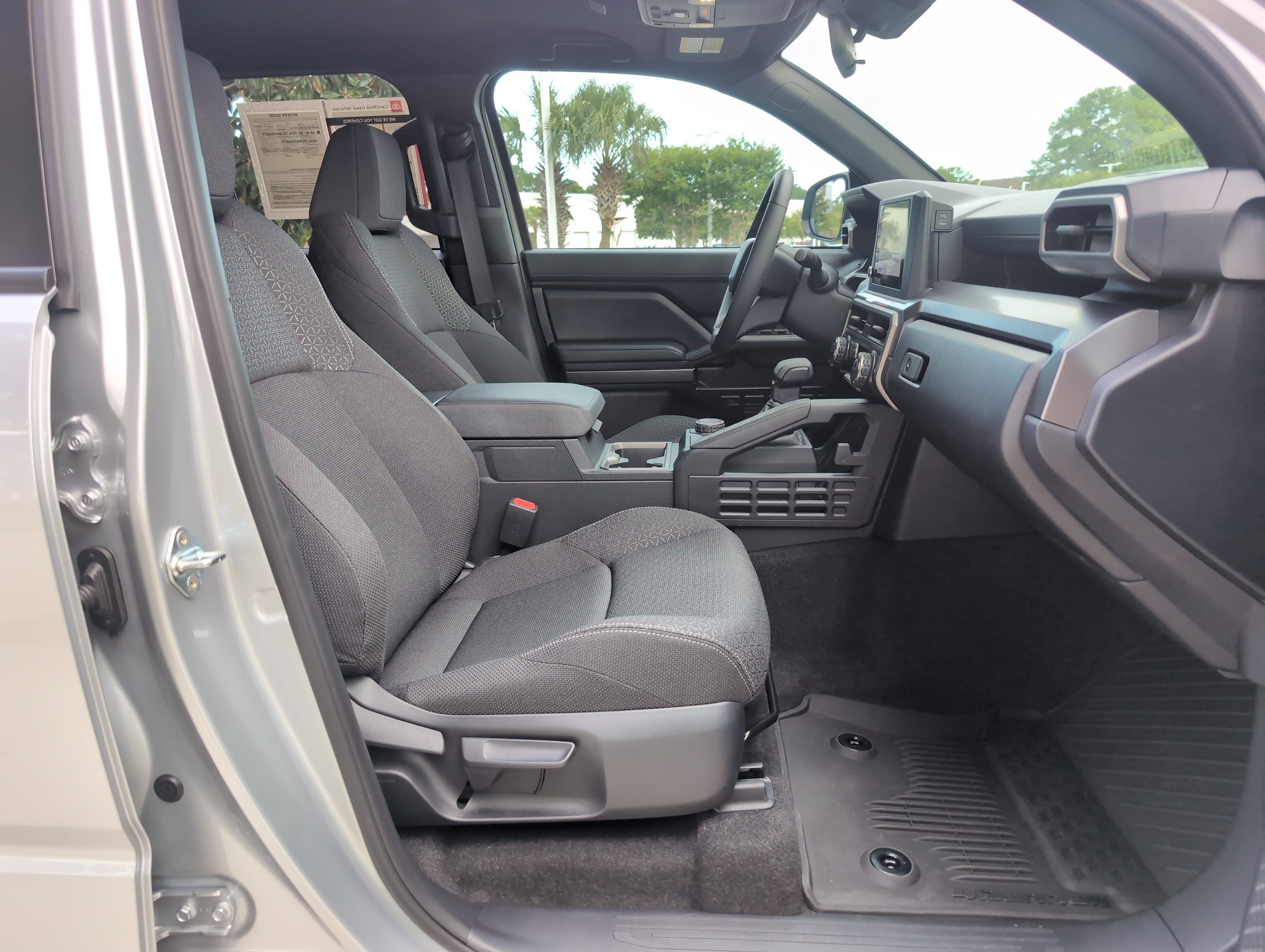 Certified 2026 Toyota 4Runner SR5 RWD image 32