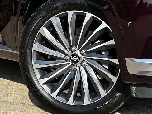 Used 2024 Hyundai Palisade Calligraphy image 31