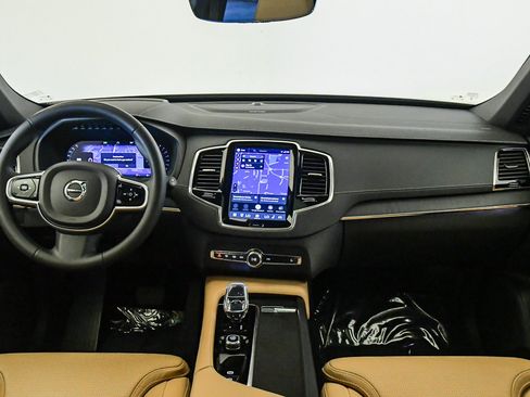 Used 2023 Volvo XC90 B6 Ultimate w/ Protection Package Premier AWD/4WD image 15