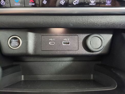Used 2021 Nissan Rogue SL FWD image 27