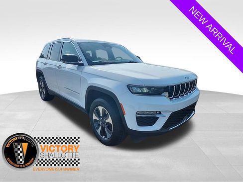 Certified 2024 Jeep Grand Cherokee Limited 4xe AWD/4WD image 1