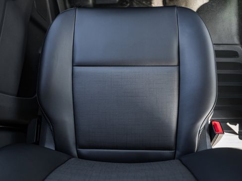 New 2026 Ford Transit 250 Low Roof w/ Load Area Protection Package image 28