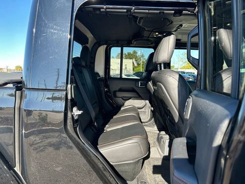 Used 2021 Jeep Gladiator Mojave image 50