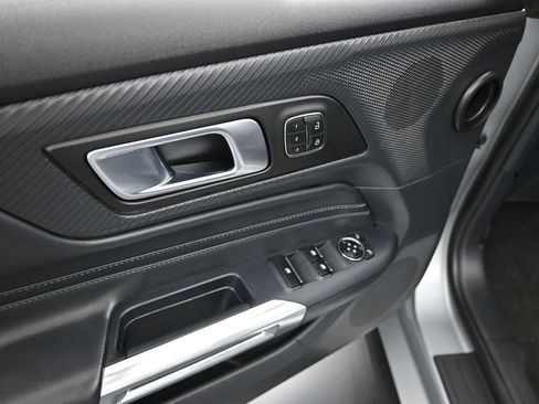 Used 2024 Ford Mustang Premium image 11