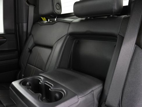 Used 2024 Chevrolet Silverado 3500 High Country w/ High Country Premium Package AWD/4WD image 46