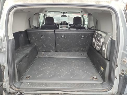 Used 2007 Toyota FJ Cruiser 4WD image 31