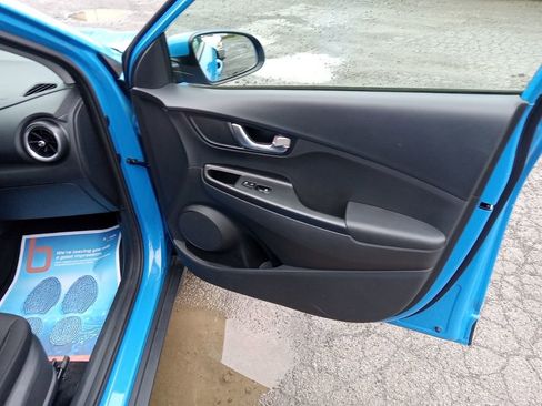 Certified 2022 Hyundai Kona SEL w/ Convenience Package image 19