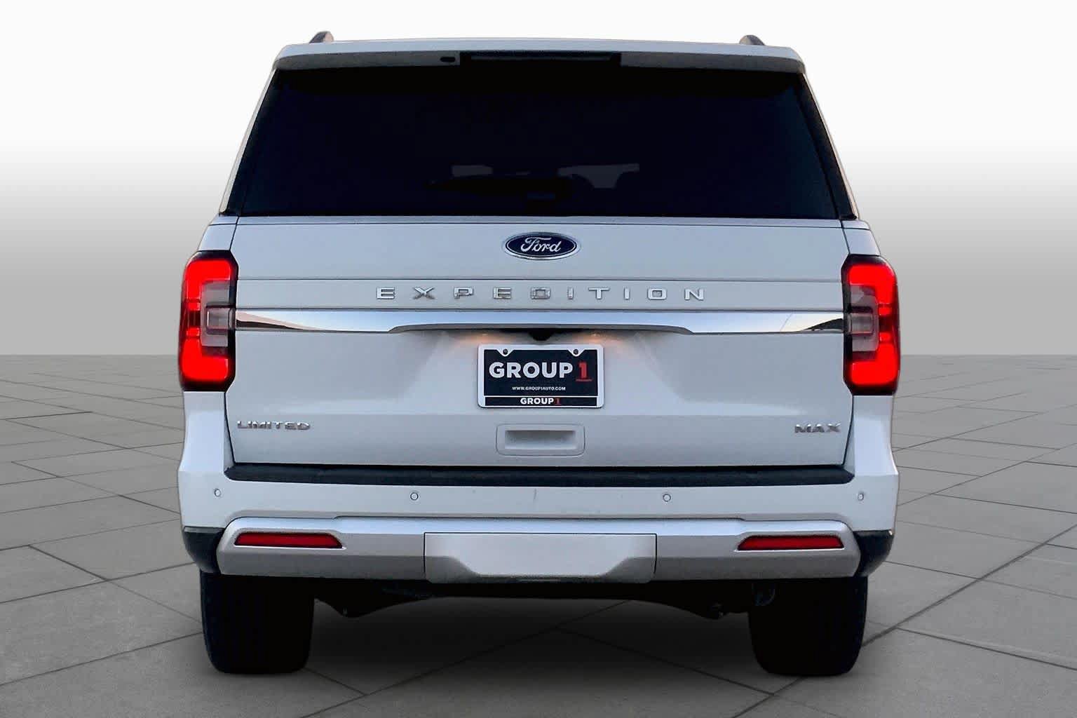 Used 2022 Ford Expedition Max Limited AWD/4WD image 5