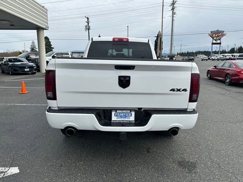 Used 2018 RAM 1500 Sport image 4