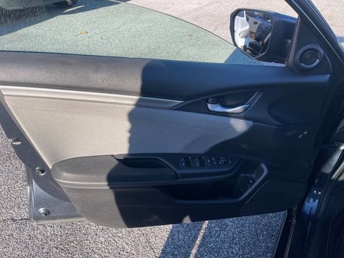 Used 2017 Honda Civic EX image 21