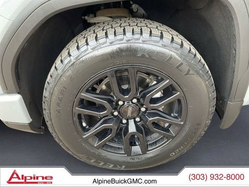 Used 2024 GMC Sierra 1500 Elevation w/ Elevation Premium Package image 14