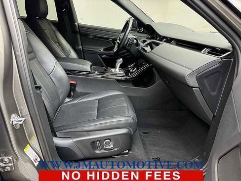 Used 2022 Land Rover Range Rover Evoque R-Dynamic SE image 19