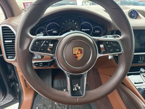 Used 2019 Porsche Cayenne image 13