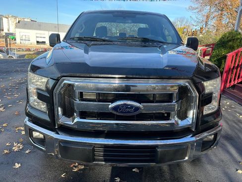 Used 2015 Ford F150 XLT image 4
