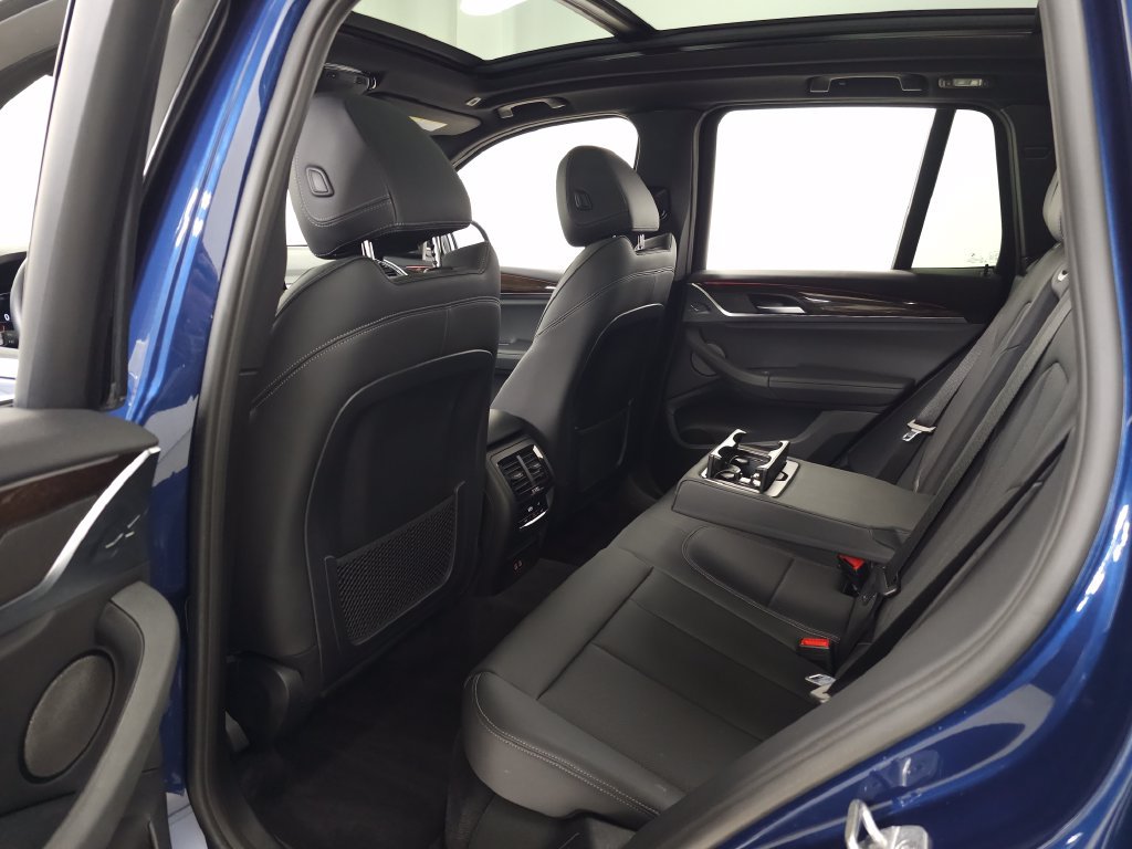 Used 2023 BMW X3 xDrive30i w/ Premium Package w/ZPA AWD/4WD image 34
