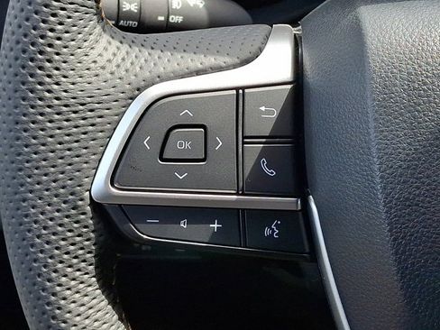 New 2026 Toyota Sienna XLE Woodland Edition image 17