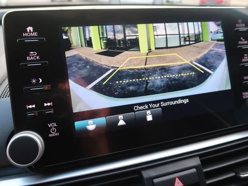 Used 2022 Honda Accord Sport image 33