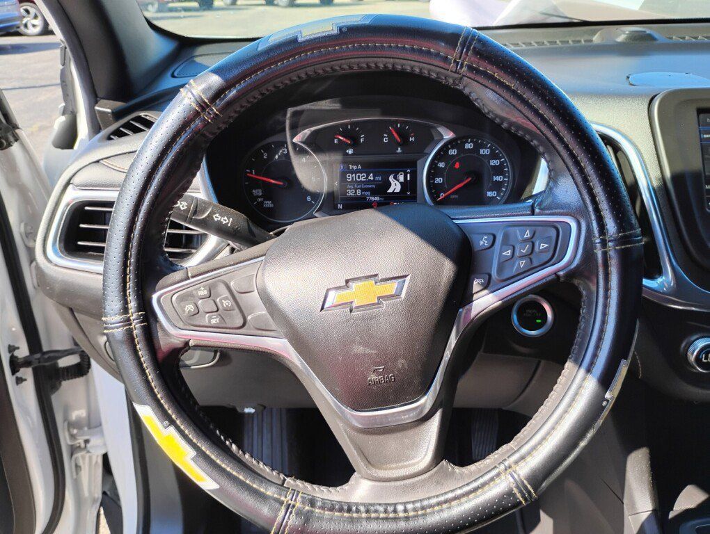 Used 2019 Chevrolet Equinox LT AWD/4WD image 17